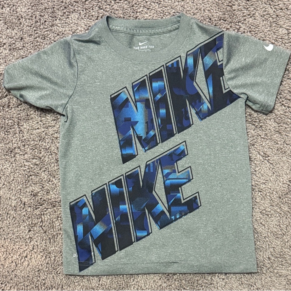 Dri-Fit Nike Kids Tee Gray with Blue Graphic